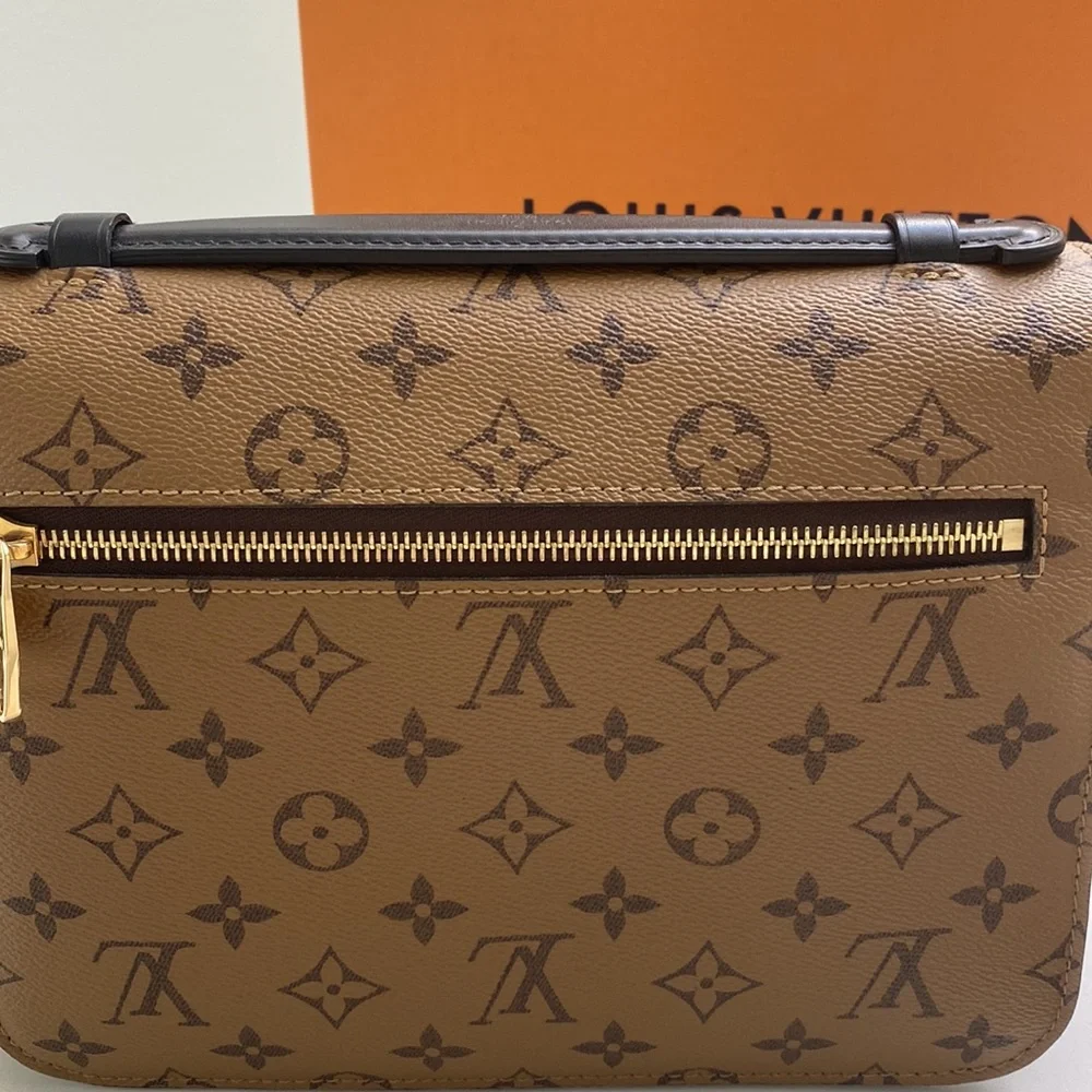 Louis Vuitton Pochette Métis crossbody handbag - Picture 3 of 11